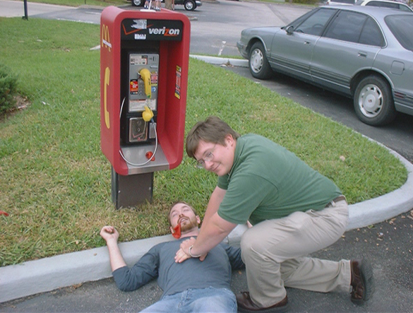 Fichier:ILB - Une victime !!!.png