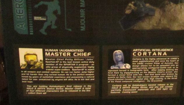 Fichier:Kotobukiya Halo 3 Cortana.jpg