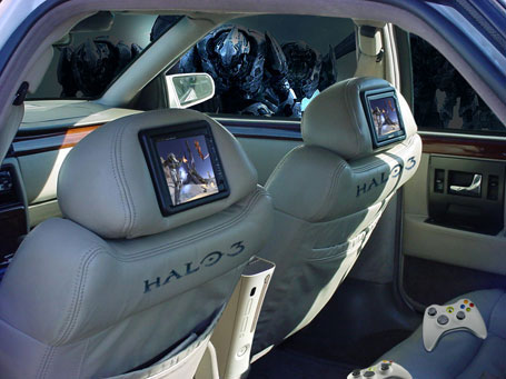 Fichier:Halo 3 Pontiac G6 GXP Street Edition Interior.jpg