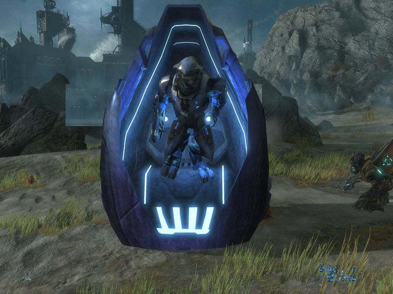 Fichier:HR-Covenant Drop Pod (LNoS 04).jpg