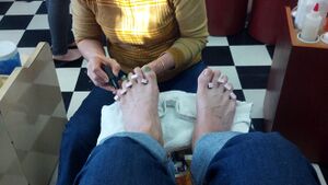 343 pedicure HB2012 n47.jpg
