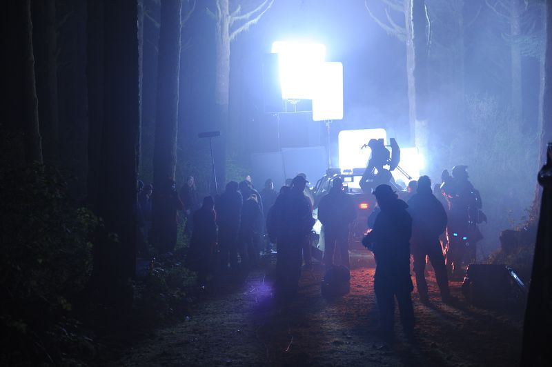Fichier:FUD-Filming forest night.jpg