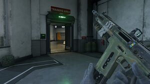 HINF-Commando 1st person reloading (MP Beta).jpg