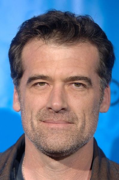 Fichier:Bruce Thomas.jpeg