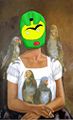 Parodie de Moi et mes perroquets de Frida Kahlo.