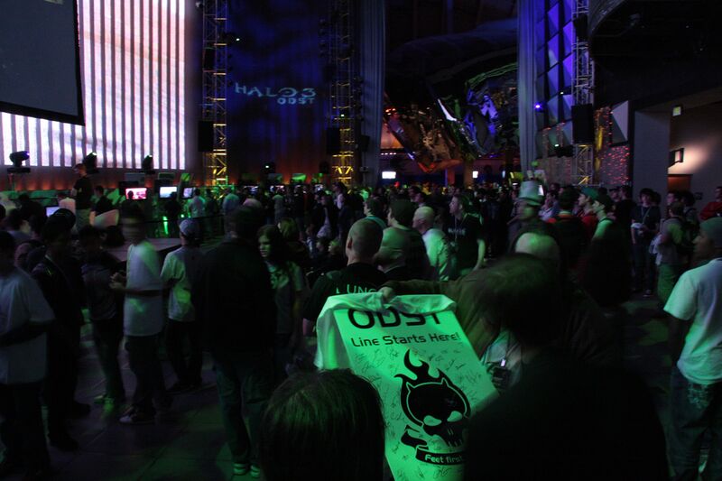 Fichier:BWU At Capacity.jpg