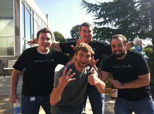 HB2012 n32-Findles H4.jpg