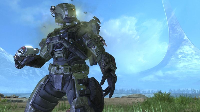 Fichier:HR-Gungnir helmet 03.jpg