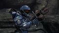 Un Spartan en train d'armer une balise.