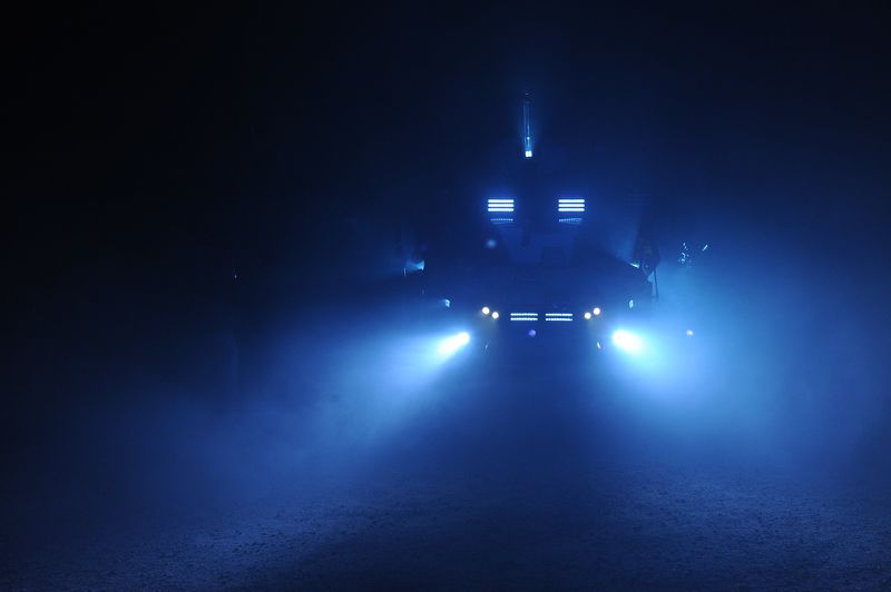 Fichier:FUD-Warthog night smoke.jpg