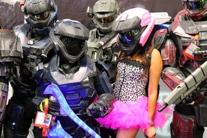 SDCC-Spartans & girl-HB.jpg