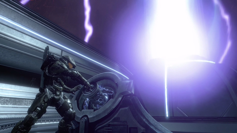 Fichier:H4 John-117 deactivating a Forerunner pylon.png