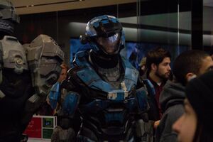 HB2011 n°24 Kat Microsoftstore.jpg