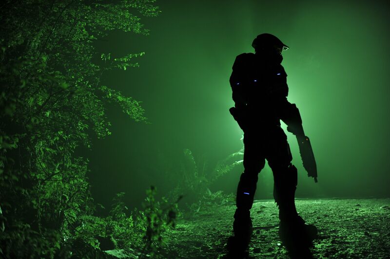 Fichier:FUD-Chief night green.jpg