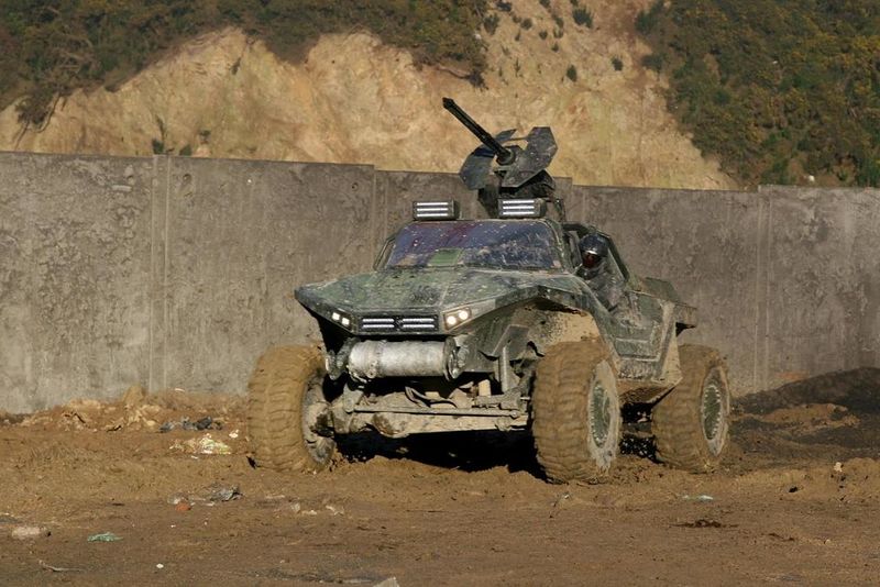 Fichier:Landfall-Warthog LRV.jpg